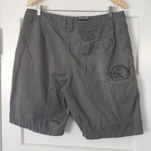 Metal Mulisha MMA Skull Chino Shorts Sz 36‎ Gray 35" Waist 10" Inseam Nick Diaz